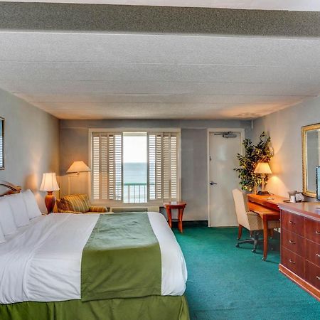 Baymont By Wyndham Virginia Beach Oceanfront מראה חיצוני תמונה