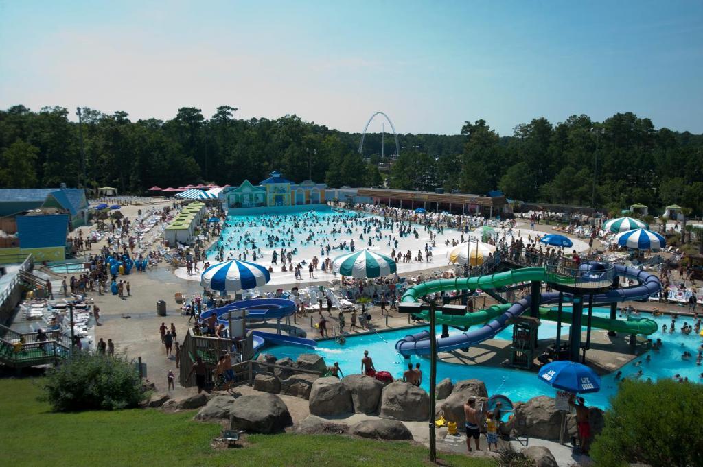 Baymont By Wyndham Virginia Beach Oceanfront מראה חיצוני תמונה